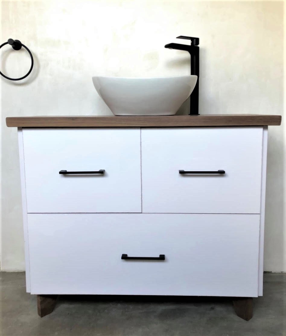 Bathrooms by W0RX Carpentry and Construction